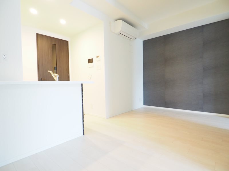 Residia Nakameguro Ⅲ 1207 / Tokyo Apartments and Houses for Rent