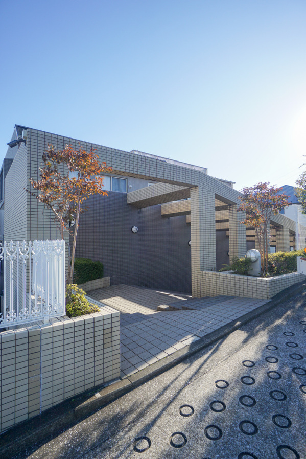 Yokohama Higashi Kibougaoka Park Homes thumbnail