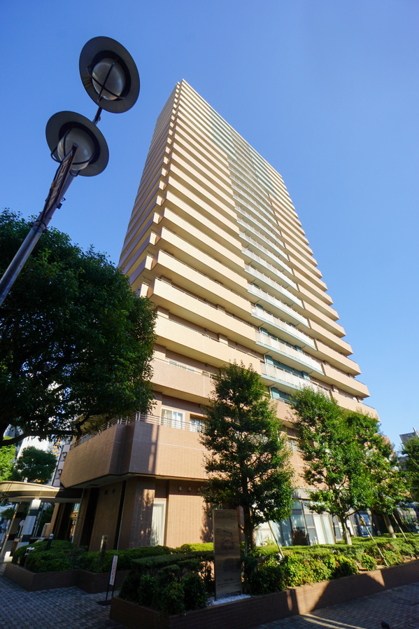 Ikebukuro Park Tower thumbnail